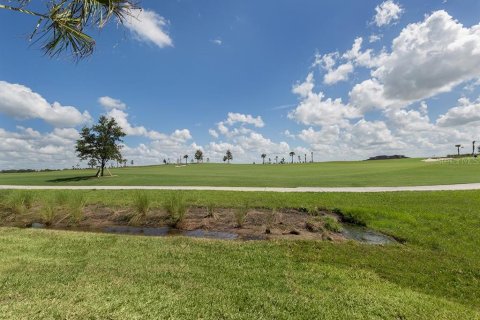 Condo in Bradenton, Florida, 2 bedrooms  № 1751836 - photo 28