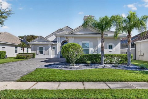House in Davenport, Florida 4 bedrooms, 237.92 sq.m. № 2353276 - photo 3