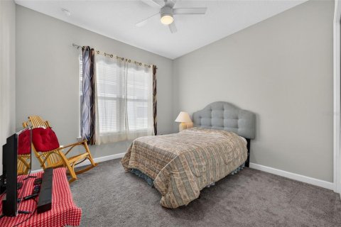 House in Davenport, Florida 4 bedrooms, 237.92 sq.m. № 2353276 - photo 26
