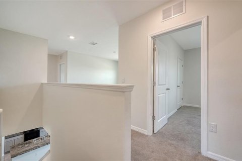 House in Sarasota, Florida 5 bedrooms, 244.43 sq.m. № 1744114 - photo 19