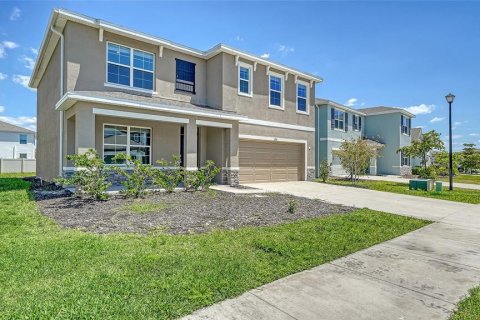 House in Sarasota, Florida 5 bedrooms, 244.43 sq.m. № 1744114 - photo 2