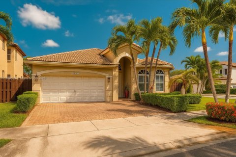 Villa ou maison à Doral, Floride 4 chambres, 199.18 m2 № 2081604