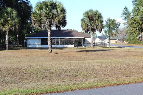 Land in Silver Springs Shores, Florida № 2232956 - photo 4