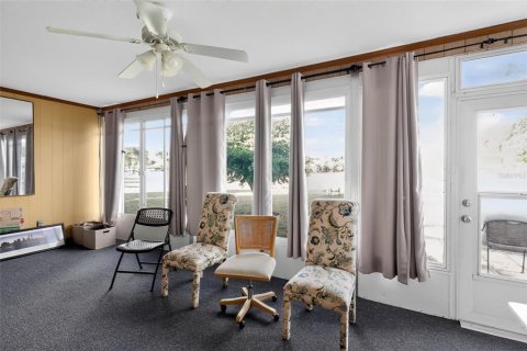 Casa en venta en Weeki Wachee, Florida, 3 dormitorios, 120.96 m2 № 2238604 - foto 13