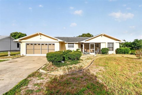 Casa en venta en Weeki Wachee, Florida, 3 dormitorios, 120.96 m2 № 2238604 - foto 3