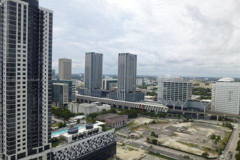 Condo in Miami, Florida, 3 bedrooms  № 1701182 - photo 7
