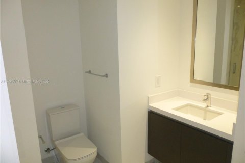 Condo in Miami, Florida, 3 bedrooms  № 1701182 - photo 29