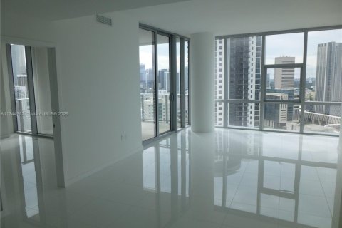 Condo in Miami, Florida, 3 bedrooms  № 1701182 - photo 8