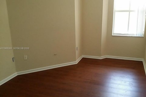 Townhouse in Miramar, Florida 3 bedrooms, 121.33 sq.m. № 2029634 - photo 16