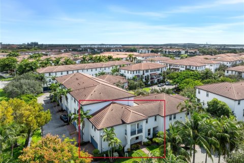 Touwnhouse à vendre à Miramar, Floride: 3 chambres, 165.55 m2 № 1955992 - photo 25