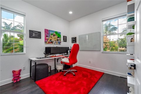 Touwnhouse à vendre à Miramar, Floride: 3 chambres, 165.55 m2 № 1955992 - photo 18