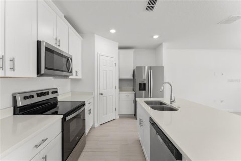 Townhouse in Orlando, Florida 3 bedrooms, 138.33 sq.m. № 1900820 - photo 6