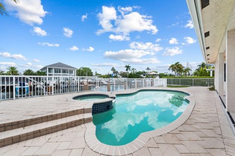 Villa ou maison à vendre à Fort Lauderdale, Floride: 4 chambres, 236.44 m2 № 2087402 - photo 21
