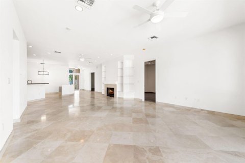 Villa ou maison à vendre à Fort Lauderdale, Floride: 4 chambres, 236.44 m2 № 2087402 - photo 8