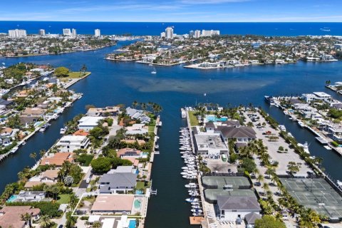 Villa ou maison à vendre à Fort Lauderdale, Floride: 4 chambres, 236.44 m2 № 2087402 - photo 27