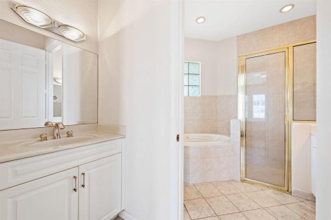 Villa ou maison à vendre à Fort Lauderdale, Floride: 4 chambres, 236.44 m2 № 2087402 - photo 11