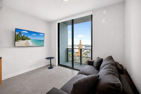Condominio en venta en Miami, Florida, 1 dormitorio, 54.91 m2 № 2010630 - foto 10