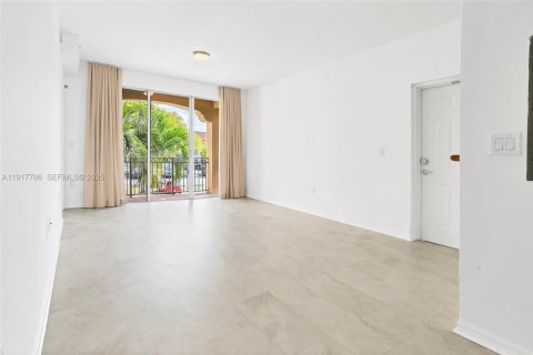 Copropriété à louer à Doral, Floride: 3 chambres, 118.08 m2 № 1988653 - photo 3