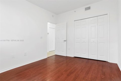 Copropriété à louer à Doral, Floride: 3 chambres, 118.08 m2 № 1988653 - photo 20