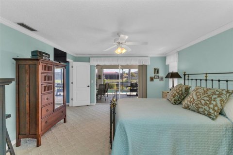 Villa ou maison à vendre à Punta Gorda, Floride: 3 chambres, 181.9 m2 № 2144563 - photo 4