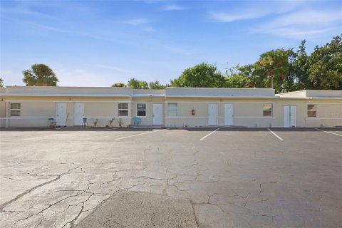 Hotel in Holly Hill, Florida 353.03 sq.m. № 2377811 - photo 3