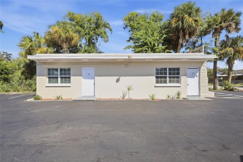 Hotel in Holly Hill, Florida 353.03 sq.m. № 2377811 - photo 9
