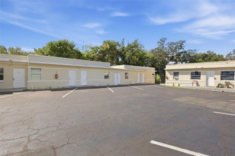 Hotel in Holly Hill, Florida 353.03 sq.m. № 2377811 - photo 6