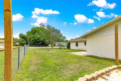 Casa en venta en Ocala, Florida, 4 dormitorios, 185.99 m2 № 1765312 - foto 4