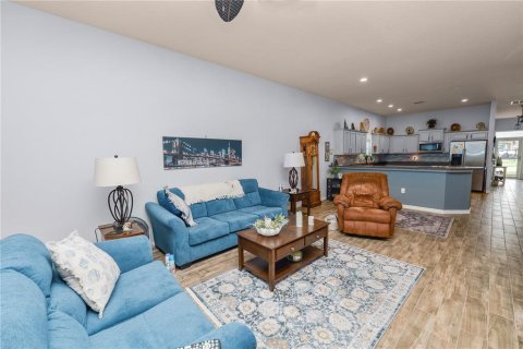 Casa en venta en Polk City, Florida, 2 dormitorios, 141.21 m2 № 2410425 - foto 6