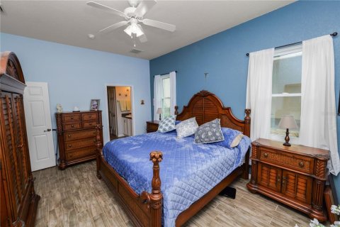 Casa en venta en Polk City, Florida, 2 dormitorios, 141.21 m2 № 2410425 - foto 17