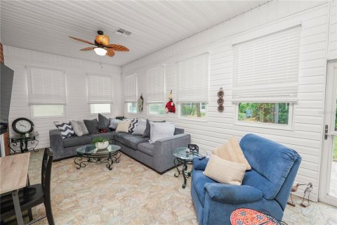 Casa en venta en Polk City, Florida, 2 dormitorios, 141.21 m2 № 2410425 - foto 24