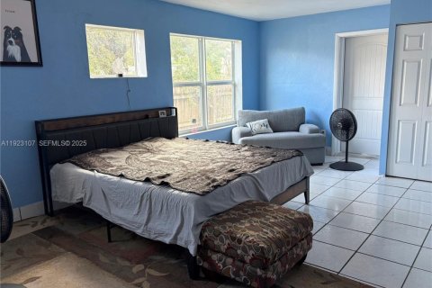 Casa en venta en Hollywood, Florida, 3 dormitorios, 177.72 m2 № 1984152 - foto 12
