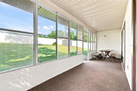 Купить виллу или дом в Делтона, Флорида 5 комнат, 105.44м2, № 2219681 - фото 15