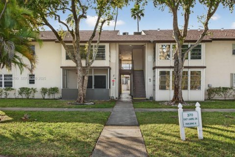 Condominio en venta en Margate, Florida, 2 dormitorios, 94.67 m2 № 1984350 - foto 4