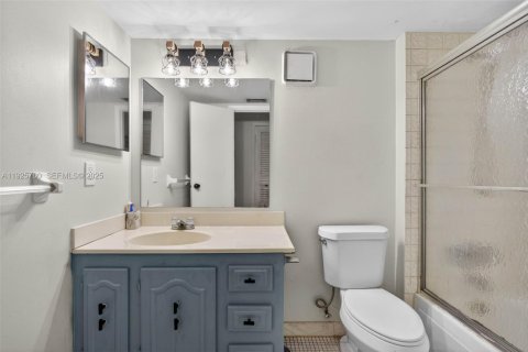 Condominio en venta en Margate, Florida, 2 dormitorios, 94.67 m2 № 1984350 - foto 11