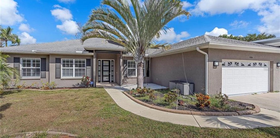 Villa ou maison à Nokomis, Floride 4 chambres, 244.61 m2 № 1848065