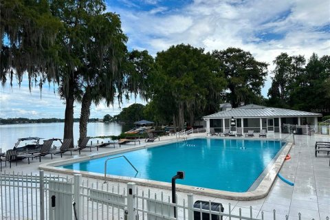 Condo in Maitland, Florida, 2 bedrooms  № 2379496 - photo 9