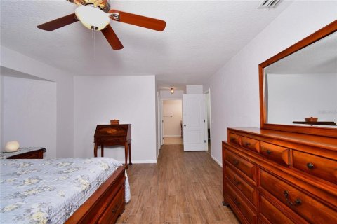 House in Punta Gorda, Florida 3 bedrooms, 177.91 sq.m. № 2149203 - photo 18