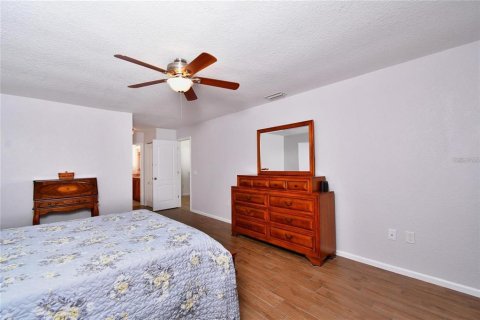 House in Punta Gorda, Florida 3 bedrooms, 177.91 sq.m. № 2149203 - photo 17