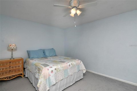 House in Punta Gorda, Florida 3 bedrooms, 177.91 sq.m. № 2149203 - photo 22