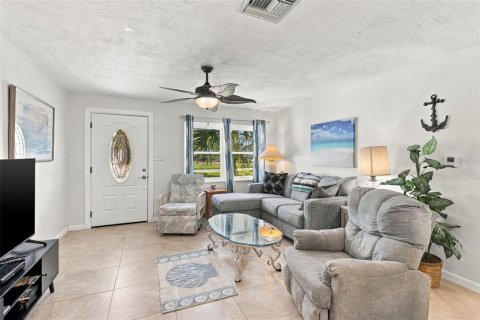 Casa en venta en Hernando Beach, Florida, 3 dormitorios, 113.15 m2 № 2425412 - foto 7