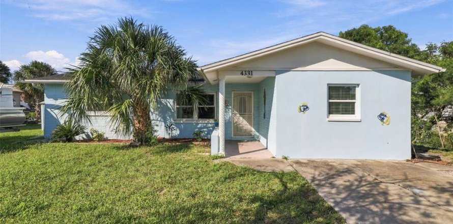 Casa en Hernando Beach, Florida 3 dormitorios, 113.15 m2 № 2425412