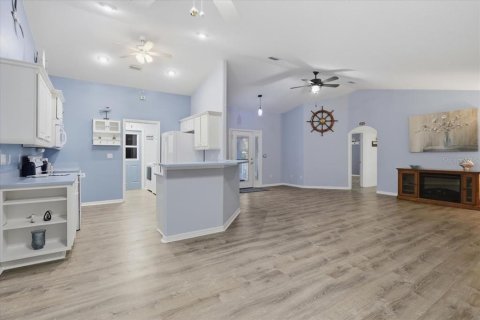 Villa ou maison à vendre à Palm Coast, Floride: 3 chambres, 155.61 m2 № 2425931 - photo 19
