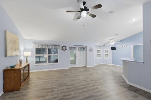 Villa ou maison à vendre à Palm Coast, Floride: 3 chambres, 155.61 m2 № 2425931 - photo 8