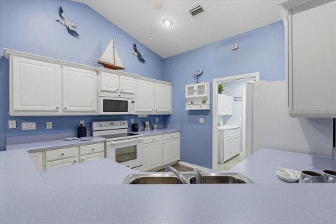 Villa ou maison à vendre à Palm Coast, Floride: 3 chambres, 155.61 m2 № 2425931 - photo 13