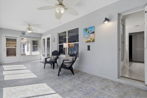 Villa ou maison à vendre à Palm Coast, Floride: 3 chambres, 155.61 m2 № 2425931 - photo 23