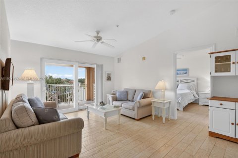 Condominio en Port St. Lucie, Florida, 2 dormitorios  № 1995793