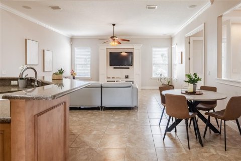 Casa en venta en Lakeland, Florida, 5 dormitorios, 293.39 m2 № 1628367 - foto 14