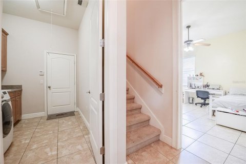 Casa en venta en Lakeland, Florida, 5 dormitorios, 293.39 m2 № 1628367 - foto 28