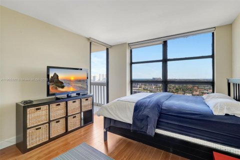 Condominio en venta en Aventura, Florida, 3 dormitorios, 181.16 m2 № 1963511 - foto 29